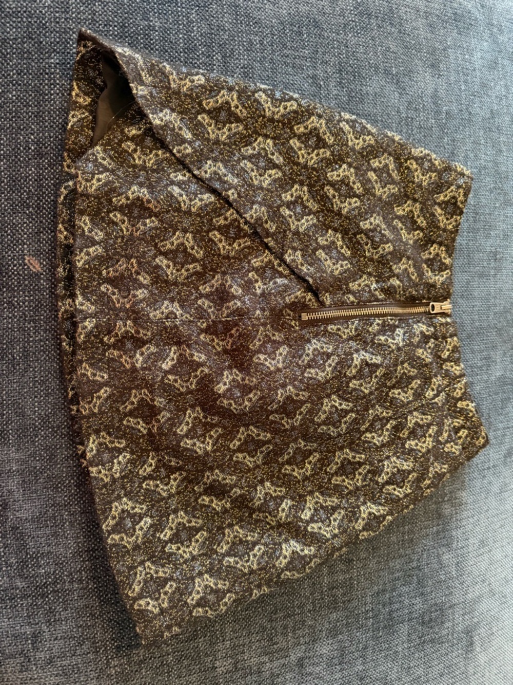 Abercrombie & Fitch Gold  Mini Skirt - Picture 4 of 6